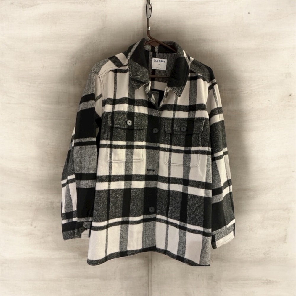 Old Navy Black & White Plaid Jacket Shirt EUC 2X